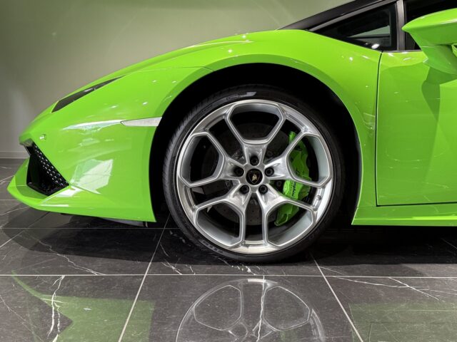 ランボルギーニ ウラカン 緑 イメージ5