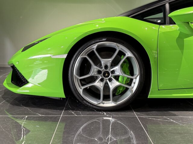 ランボルギーニ ウラカン 緑 イメージ17