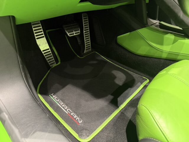 ランボルギーニ ウラカン 緑 イメージ11