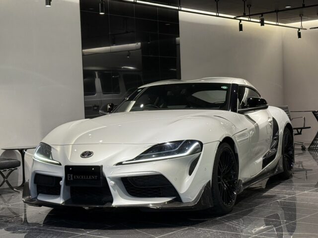 スープラ2.0SZ-R 白 イメージ1