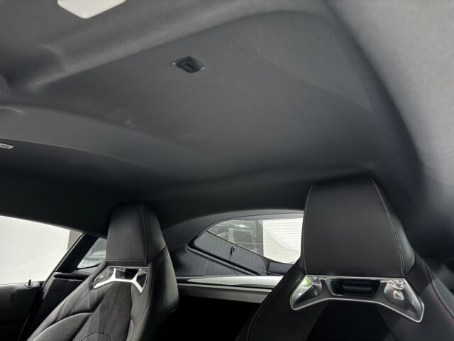 スープラ2.0SZ-R 白 イメージ31