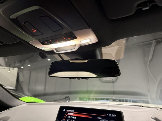 スープラ2.0SZ-R 白 イメージ13