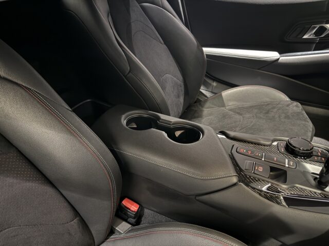 スープラ2.0SZ-R 白 イメージ32