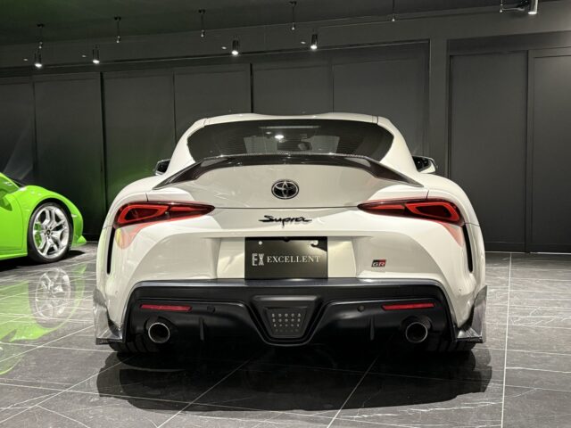 スープラ2.0SZ-R 白 イメージ10