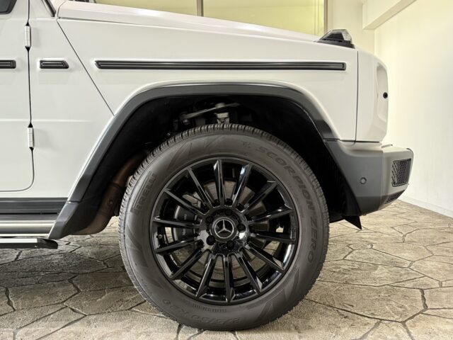 メルセデスベンツG400d エディションマグノ白 イメージ4