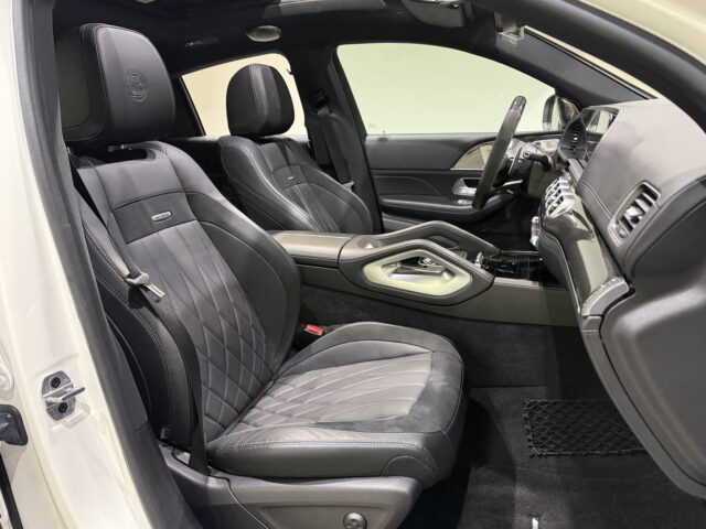 メルセデスAMG　GLE63S　ダイヤモンドホワイト イメージ7