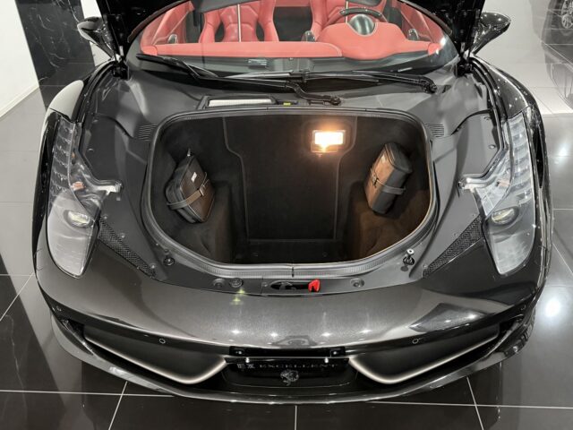 フェラーリ458　黒 イメージ33