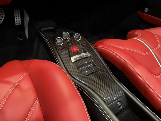 フェラーリ458　黒 イメージ10