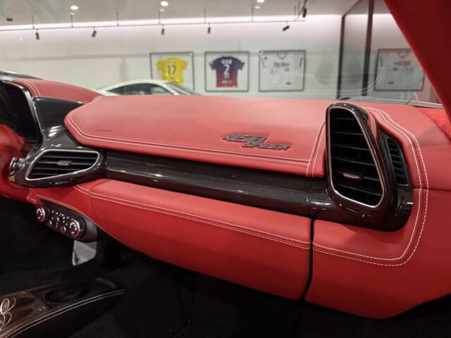 フェラーリ458　黒 イメージ21