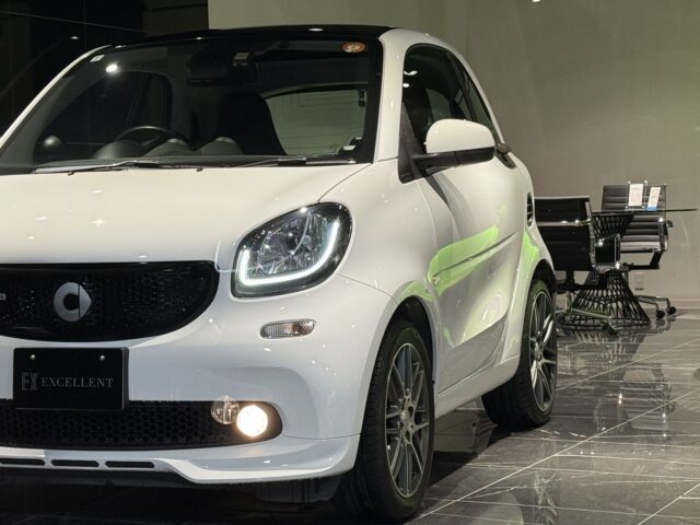 スマート フォーツークーペ ブラバスEXC LTD イメージ42