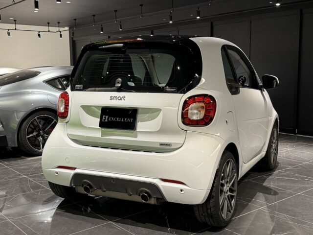 スマート フォーツークーペ ブラバスEXC LTD イメージ2