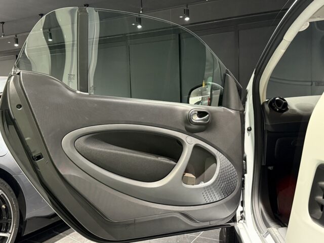 スマート フォーツークーペ ブラバスEXC LTD イメージ34