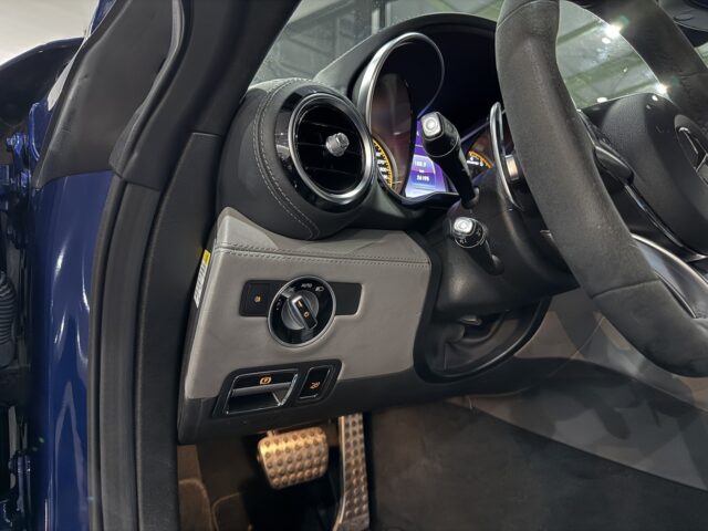 メルセデスAMG　GT　ブルー イメージ18