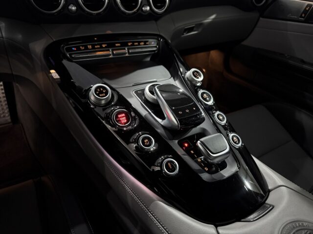 メルセデスAMG　GT　ブルー イメージ9