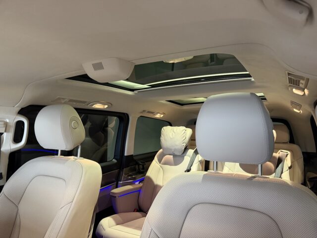 メルセデス　V220d　プラチナスイート イメージ15