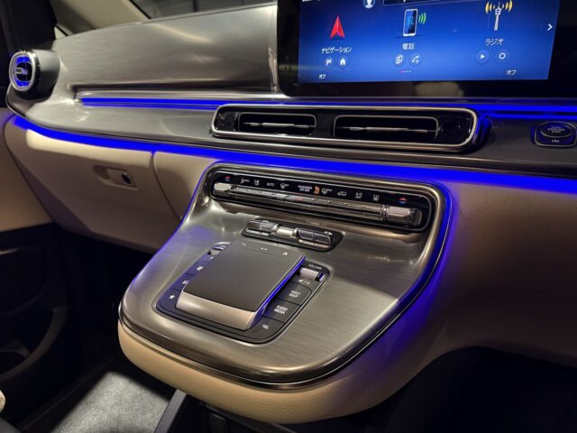 メルセデス　V220d　プラチナスイート イメージ38