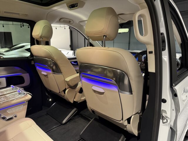 メルセデス　V220d　プラチナスイート イメージ29