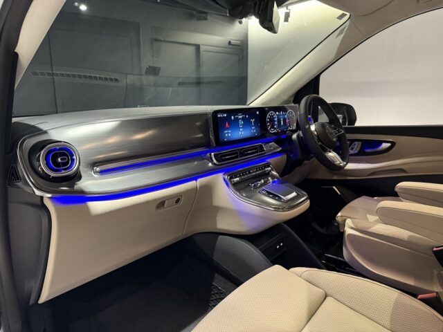 メルセデス　V220d　プラチナスイート イメージ49