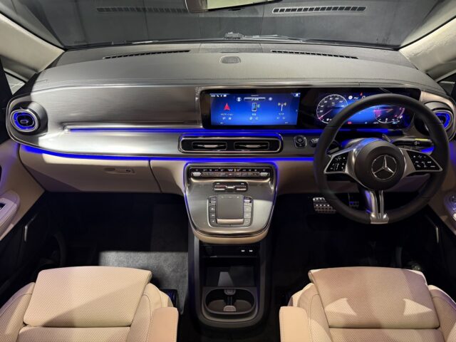 メルセデス　V220d　プラチナスイート イメージ5