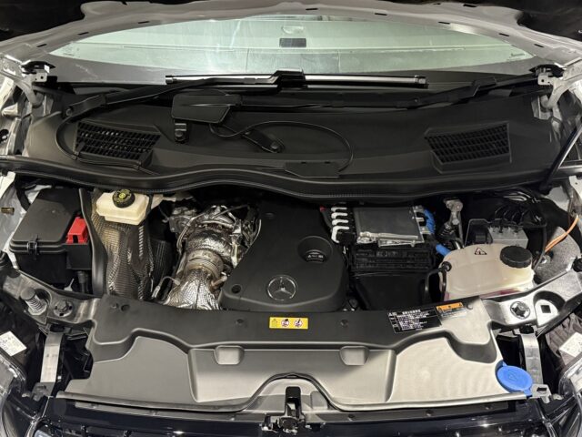 メルセデス　V220d　プラチナスイート イメージ48