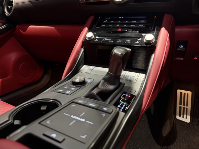 IS 300h Fスポーツ TRD20AW イメージ22