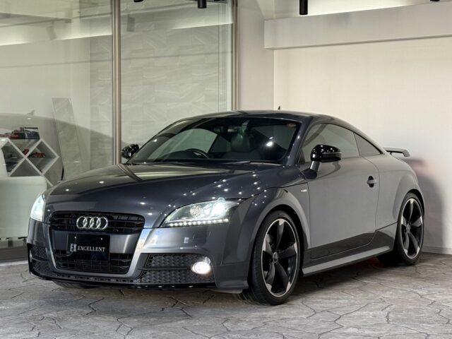アウディ　TTクーペ　１．８TFSI　Sﾗｲﾝｺﾝﾍﾟﾃｨｼｮﾝ　グレー イメージ38
