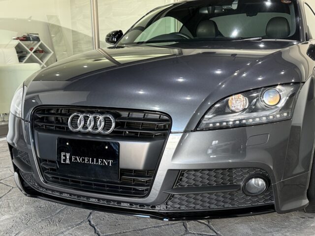 アウディ　TTクーペ　１．８TFSI　Sﾗｲﾝｺﾝﾍﾟﾃｨｼｮﾝ　グレー イメージ17