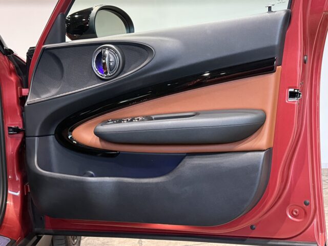 MINIクーパーD　インディアンサマーレッド イメージ16