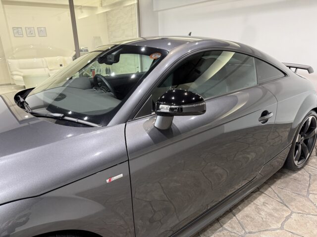 アウディ　TTクーペ　１．８TFSI　Sﾗｲﾝｺﾝﾍﾟﾃｨｼｮﾝ　グレー イメージ33