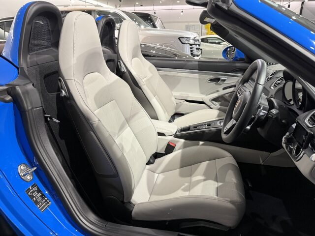 ポルシェ 718ボクスター GTS 水色 イメージ13