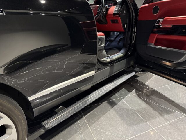 レンジローバーオートバイオ　黒 イメージ15