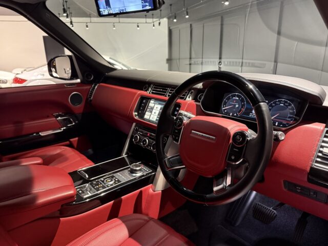 レンジローバーオートバイオ　黒 イメージ4