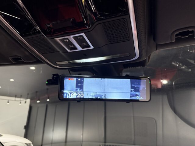 レンジローバーオートバイオ　黒 イメージ16