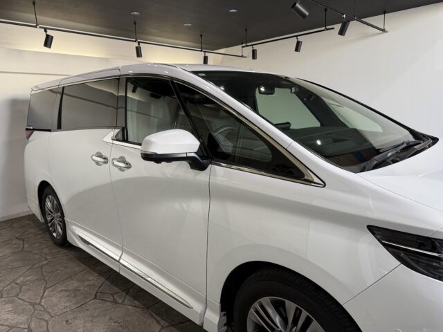 トヨタ アルファードZ 白 R6年 40系 イメージ43