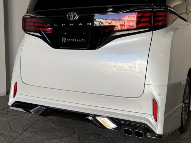トヨタ アルファードZ 白 R6年 40系 イメージ13