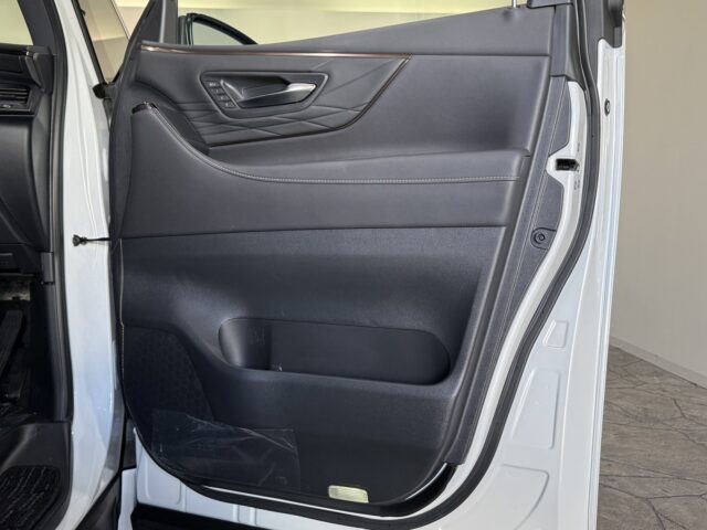 トヨタ アルファードZ 白 R6年 40系 イメージ30