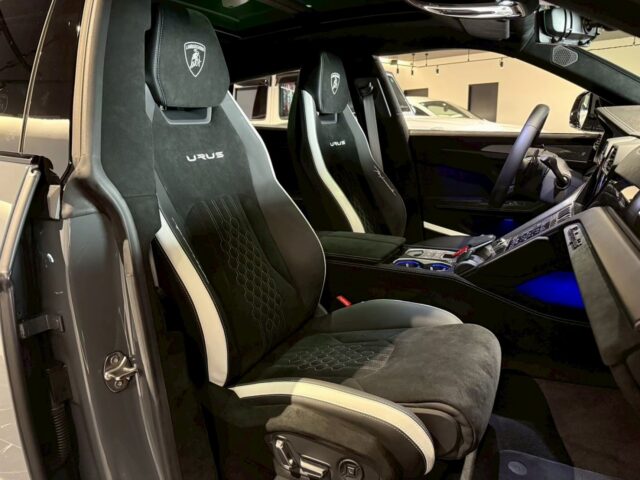 ランボルギーニ　ウルス　ペルフォルマンテ イメージ7