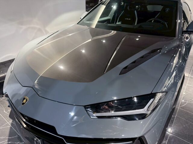 ランボルギーニ　ウルス　ペルフォルマンテ イメージ12