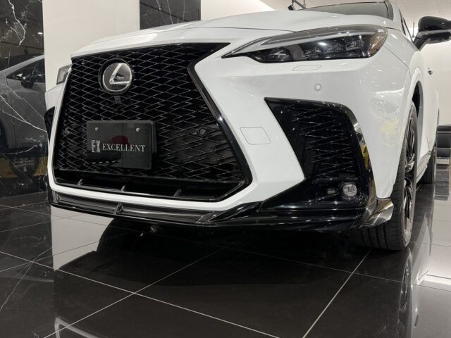 レクサス　NX350ｈ　Fスポーツ　ホワイトノーヴァガラスフレーク　R5 イメージ13