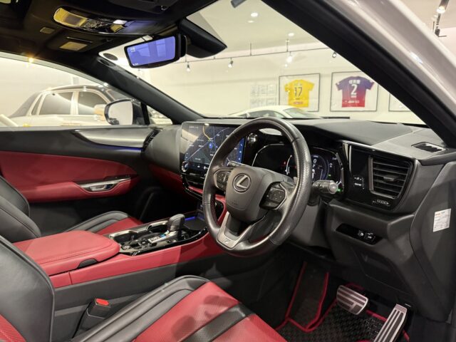 レクサス　NX350ｈ　Fスポーツ　ホワイトノーヴァガラスフレーク　R5 イメージ27