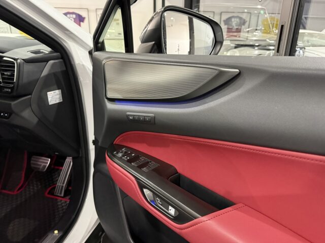 レクサス　NX350ｈ　Fスポーツ　ホワイトノーヴァガラスフレーク　R5 イメージ31