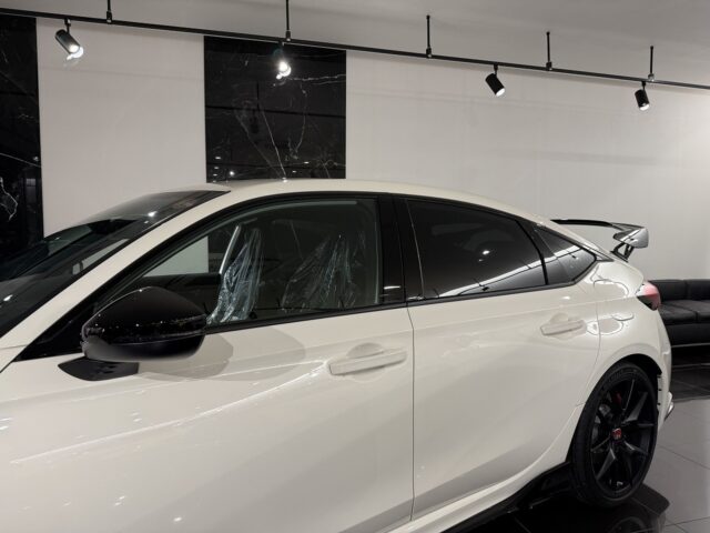 ホンダ　シビック　登録済未使用車 イメージ24