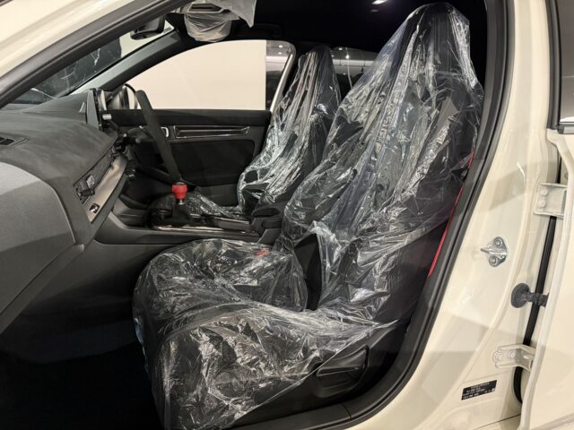 ホンダ　シビック　登録済未使用車 イメージ8