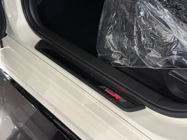 ホンダ　シビック　登録済未使用車 イメージ21