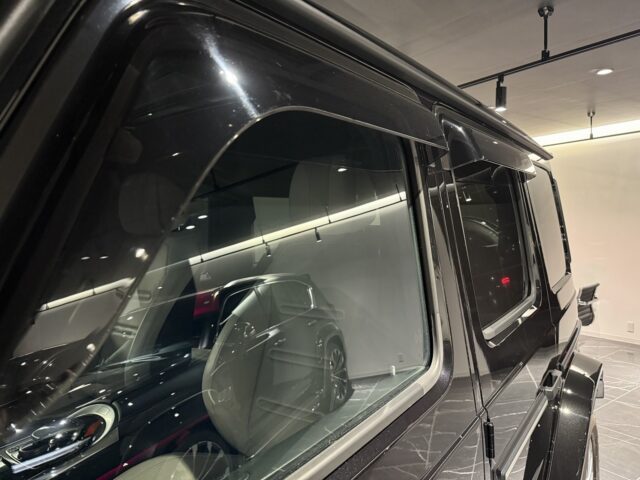 メルセデスベンツ G400d 黒 白内装 イメージ31