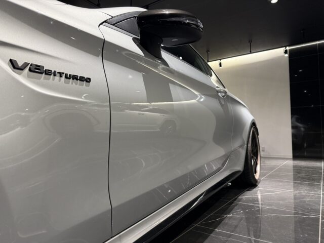 メルセデスベンツ C63Sクーペ イリジウムシルバー イメージ32