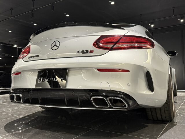 メルセデスベンツ C63Sクーペ イリジウムシルバー イメージ25