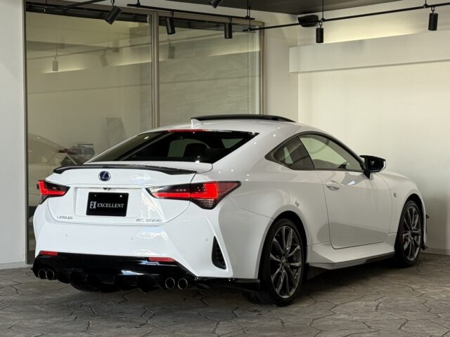 レクサスRC300　Fスポーツ　ホワイトノーヴァガラスフレーク　 イメージ42