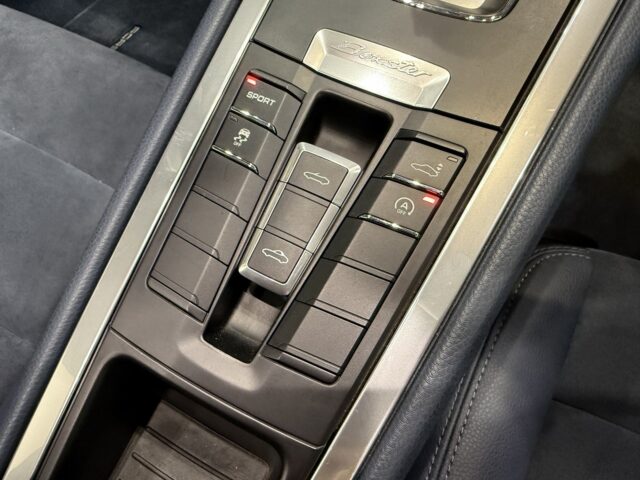 ポルシェ　ボクスター　アクアブルーメタリック イメージ30