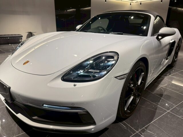 ポルシェ ボクスターGTS 白 渡辺様委託 7489 イメージ3